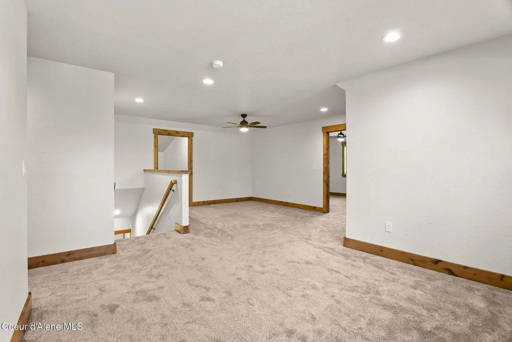 1047 Comeback Bay Lane Sagle ID 83860