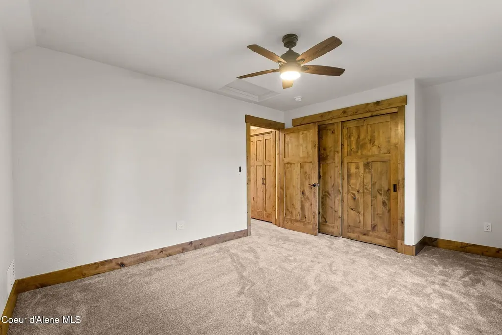 1047 Comeback Bay Lane Sagle ID 83860