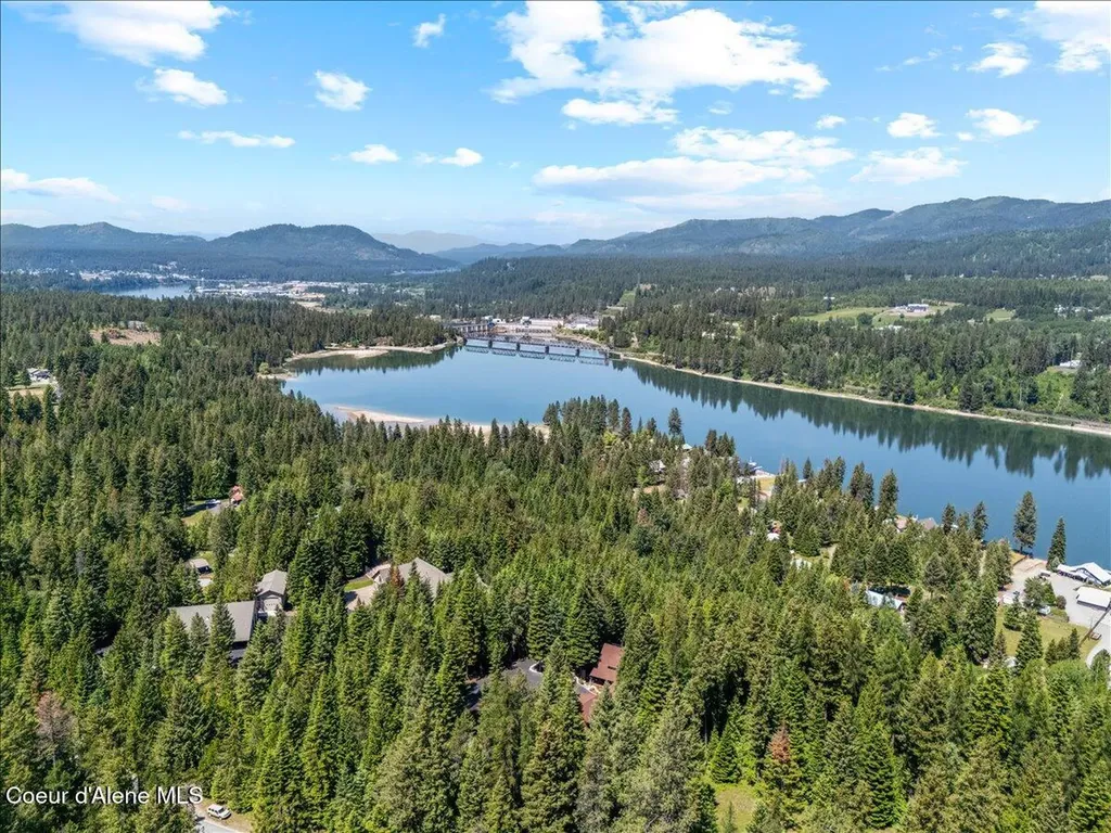 3941 Old Priest River Road Priest River ID 83856