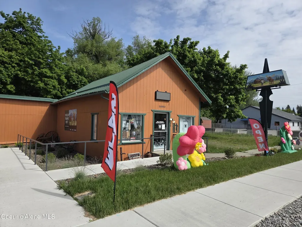 14623 W Highway 53 Rathdrum ID 83858