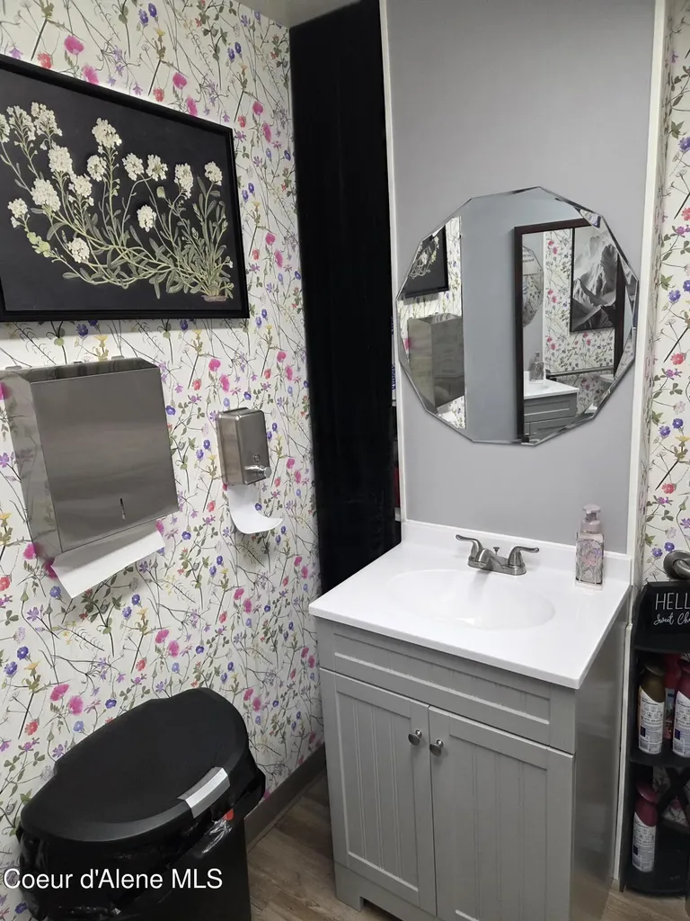 14623 W Highway 53 Rathdrum ID 83858