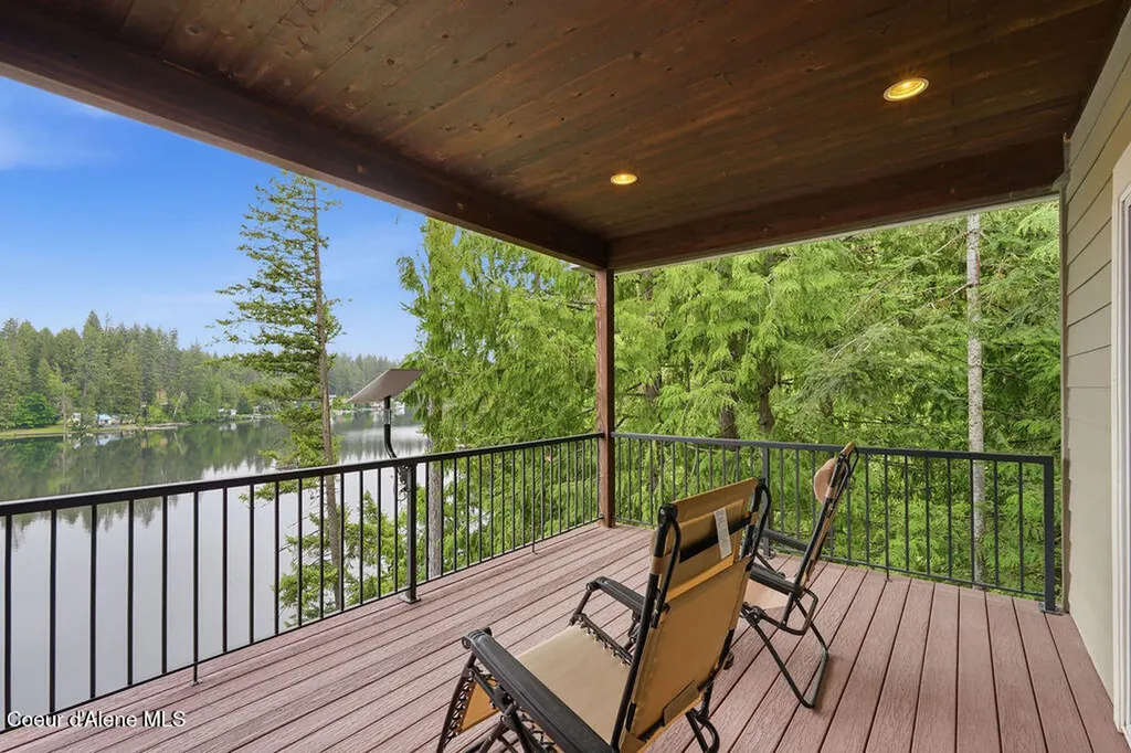 23896/2389 N Bridge Lake Road Rathdrum ID 83858