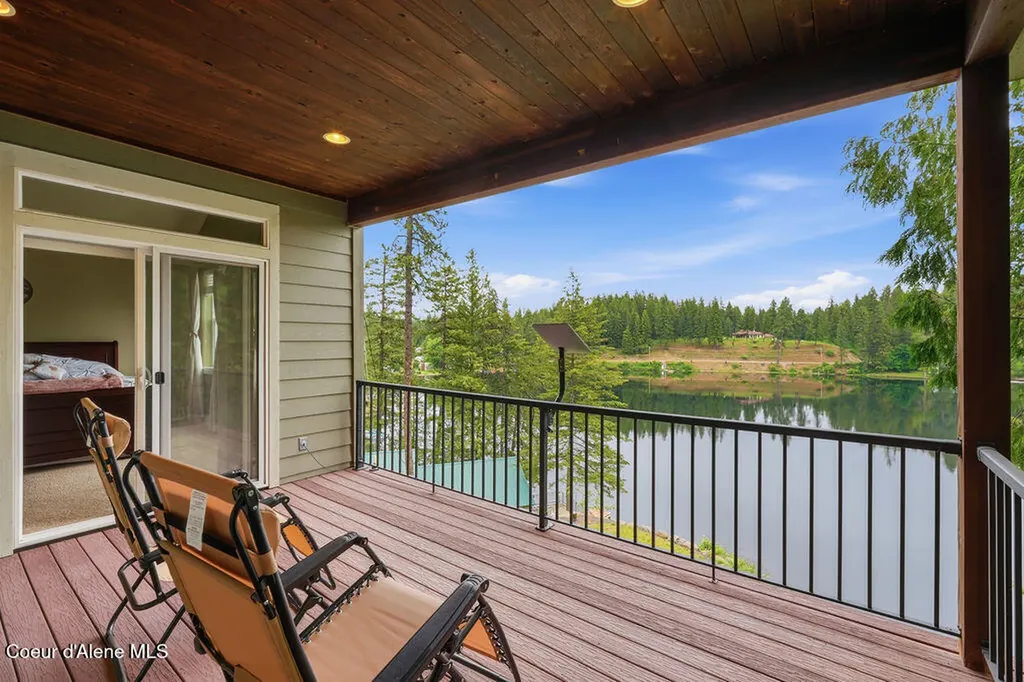 23896/2389 N Bridge Lake Road Rathdrum ID 83858