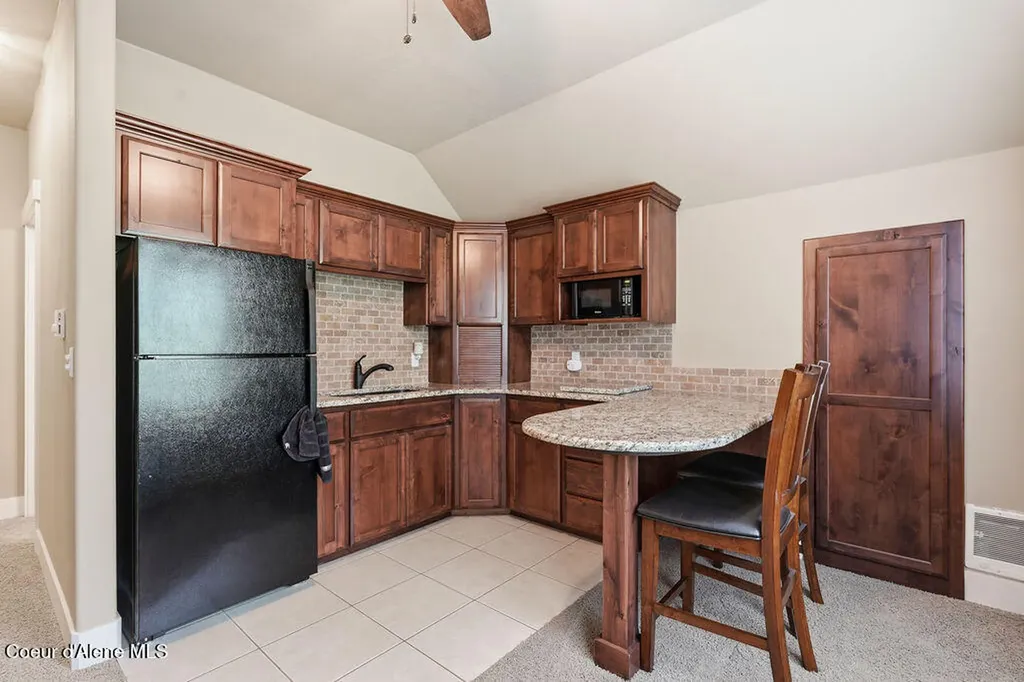 23896/2389 N Bridge Lake Road Rathdrum ID 83858