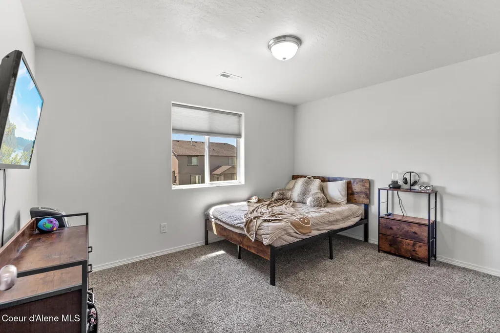 6104 W Alliance Street Rathdrum ID 83858