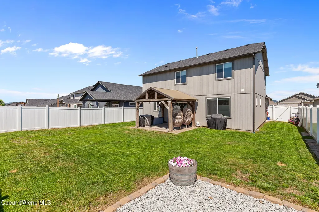 6104 W Alliance Street Rathdrum ID 83858