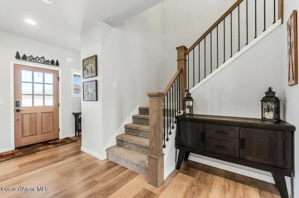 1656 W Okanogan Avenue Post Falls ID 83854