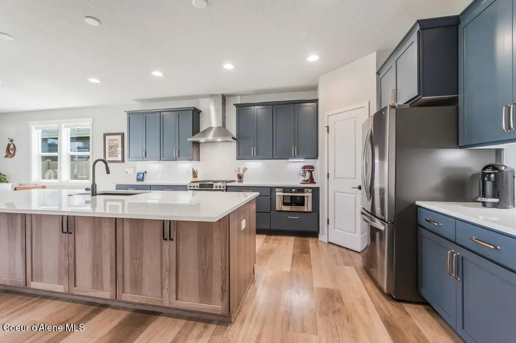 1656 W Okanogan Avenue Post Falls ID 83854