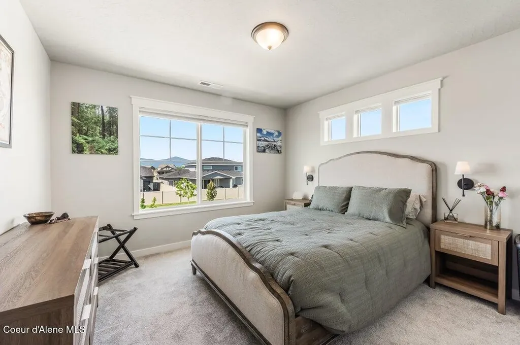 1656 W Okanogan Avenue Post Falls ID 83854