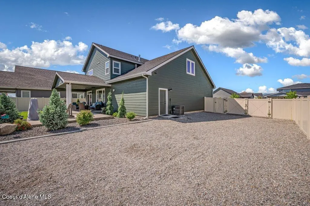 1656 W Okanogan Avenue Post Falls ID 83854