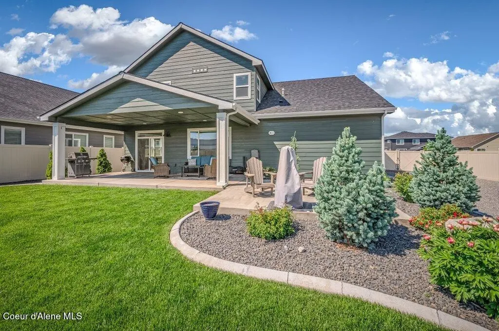 1656 W Okanogan Avenue Post Falls ID 83854