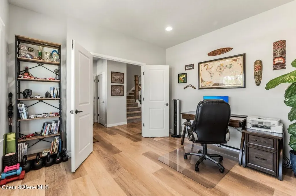 1656 W Okanogan Avenue Post Falls ID 83854