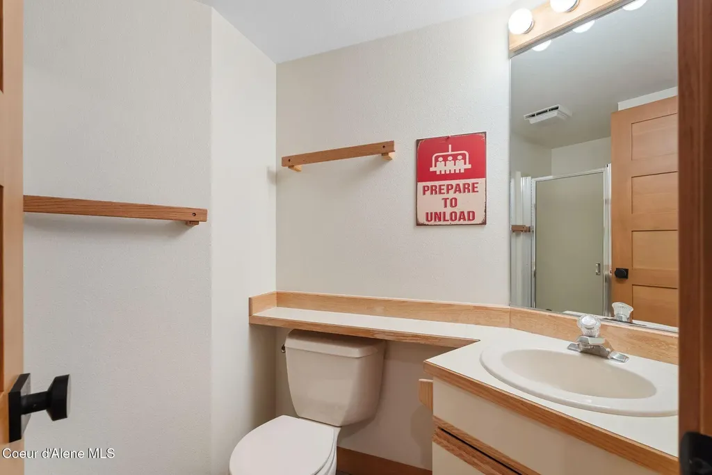 169 Crystal Springs Road Sandpoint ID 83864