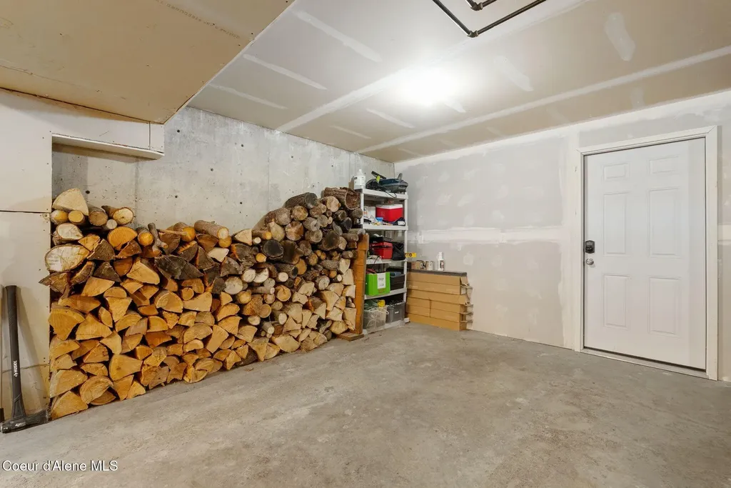 169 Crystal Springs Road Sandpoint ID 83864