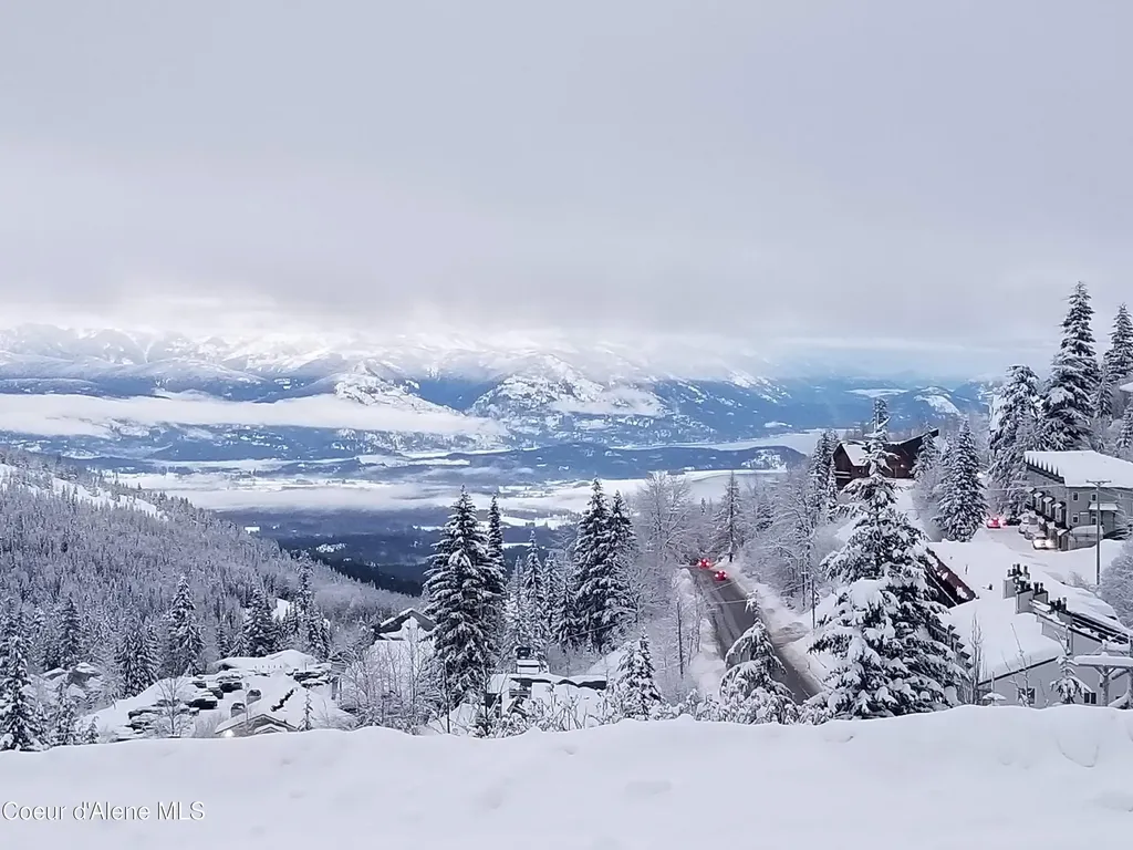 169 Crystal Springs Road Sandpoint ID 83864