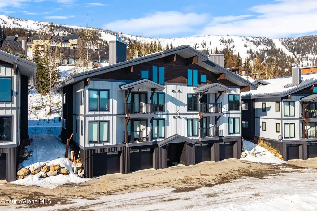 169 Crystal Springs Road Sandpoint ID 83864