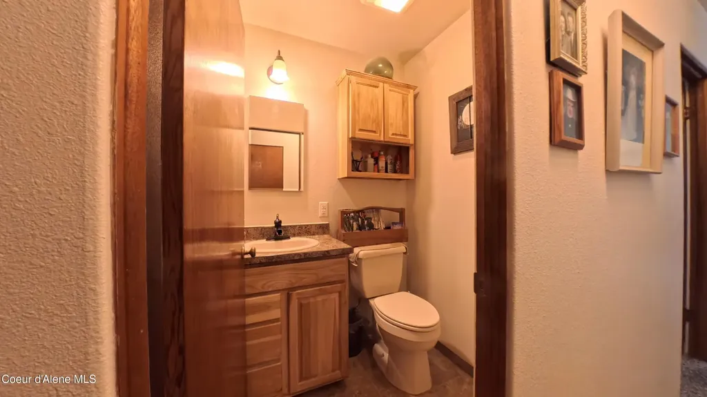 26175 State Highway 3 Cataldo ID 83810