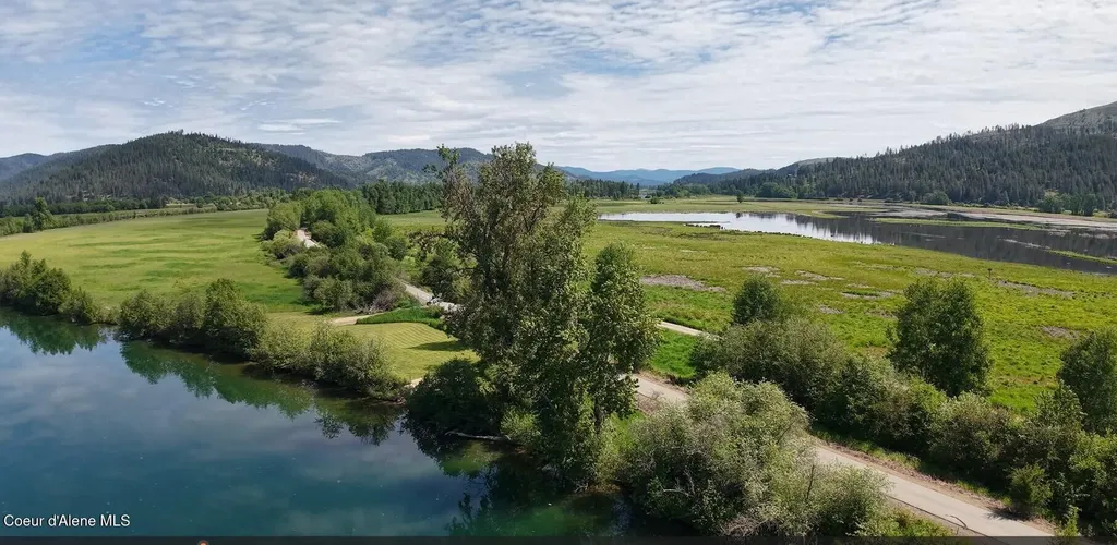 26175 State Highway 3 Cataldo ID 83810