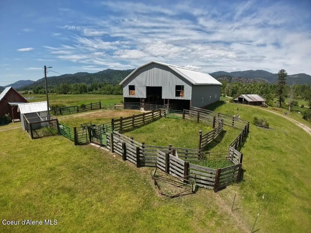 26175 State Highway 3 Cataldo ID 83810