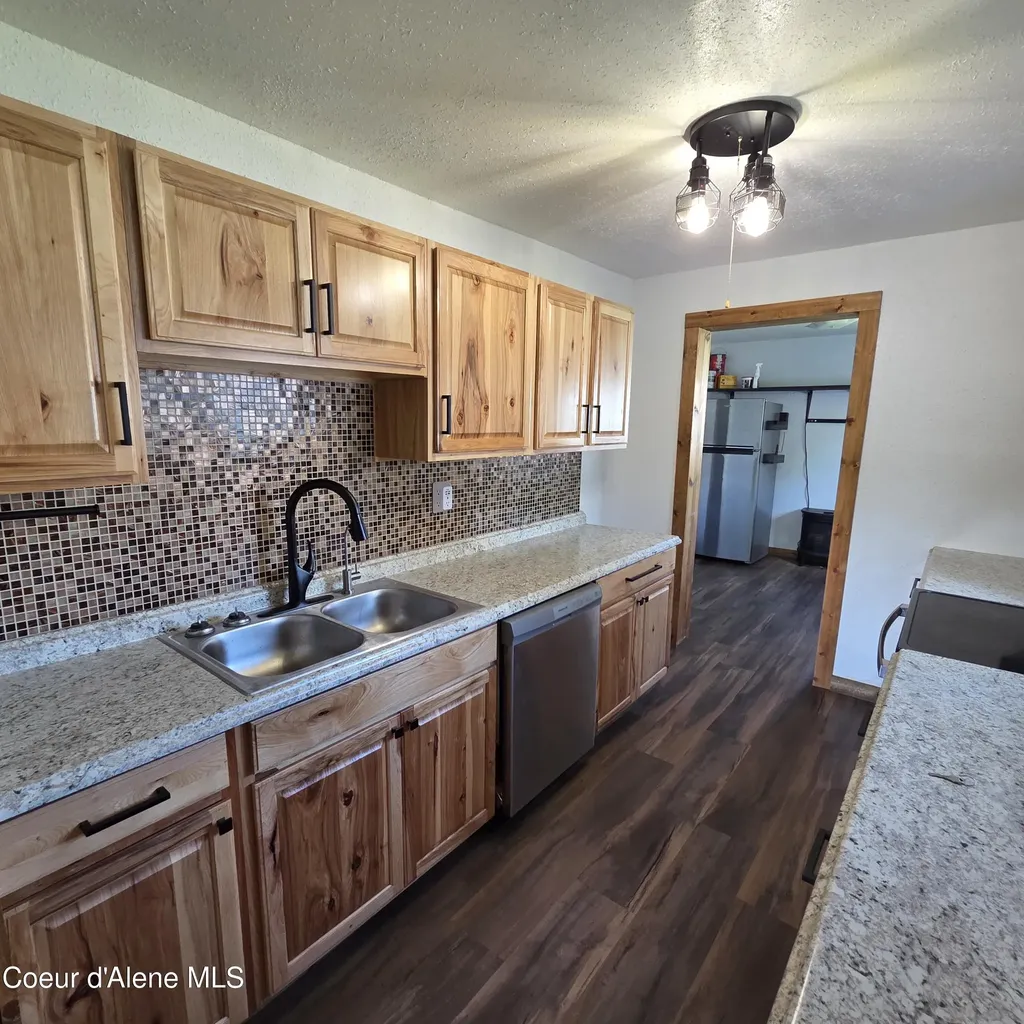 431 S 12th Street St. Maries ID 83861