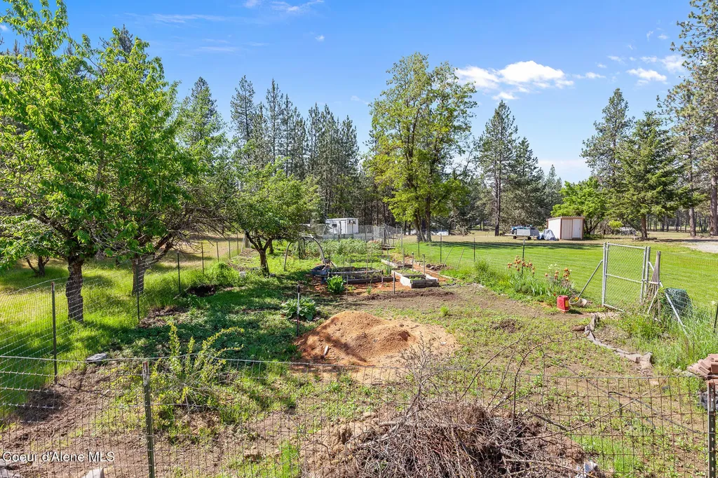 13874 N Idaho Road Rathdrum ID 83858