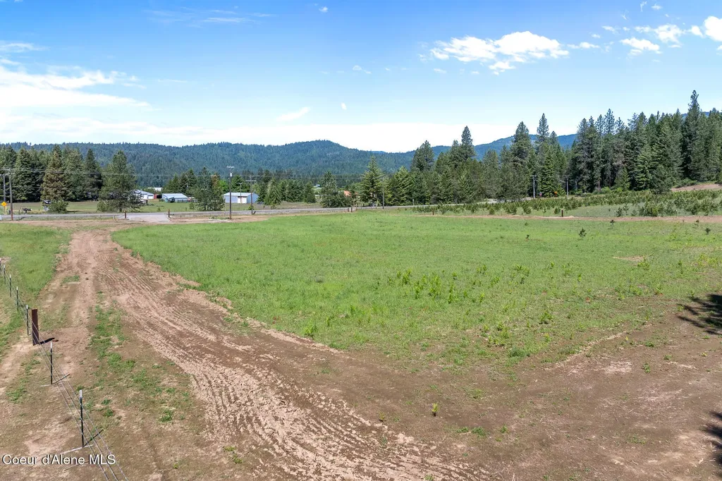 13874 N Idaho Road Rathdrum ID 83858