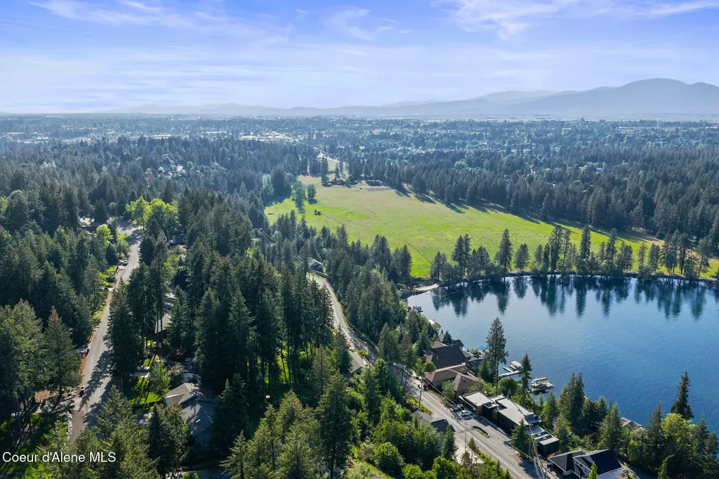 2272 E Upper Hayden Lake Road Hayden ID 83835
