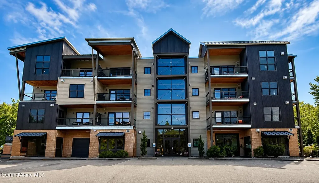 834 Mckinley Avenue W Kellogg ID 83837