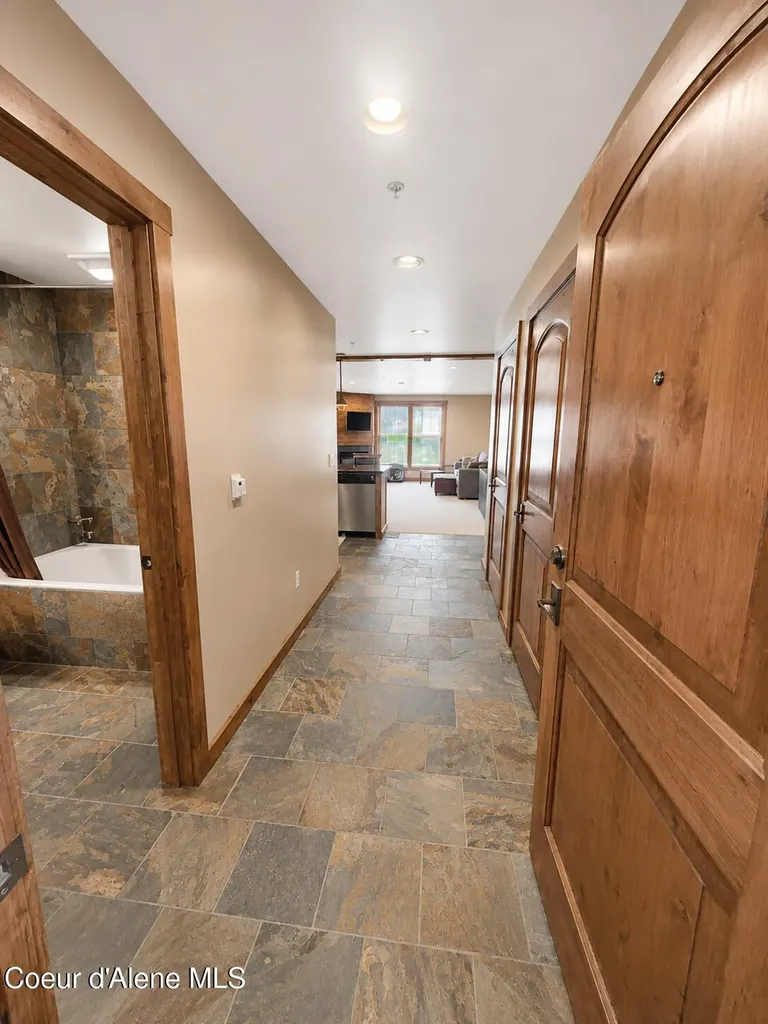 834 Mckinley Avenue W Kellogg ID 83837