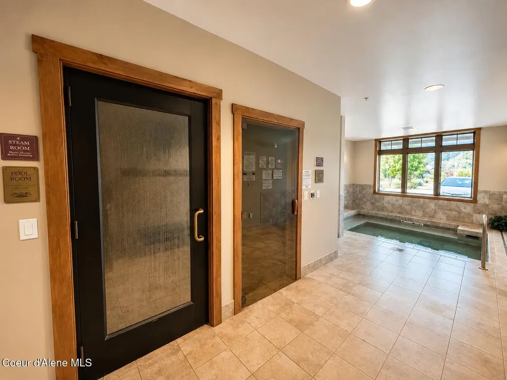 834 Mckinley Avenue W Kellogg ID 83837