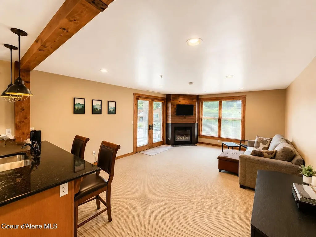 834 Mckinley Avenue W Kellogg ID 83837