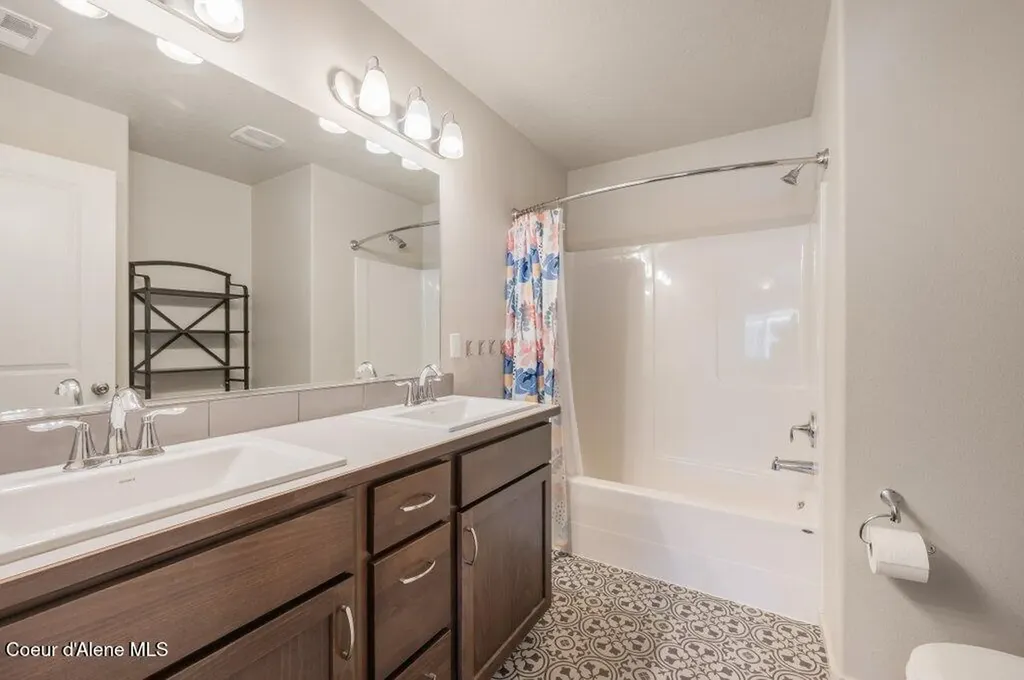 616 E Beecher Avenue Post Falls ID 83854