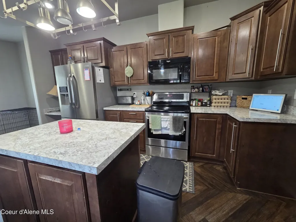 32734 N 10th Avenue Spirit Lake ID 83869