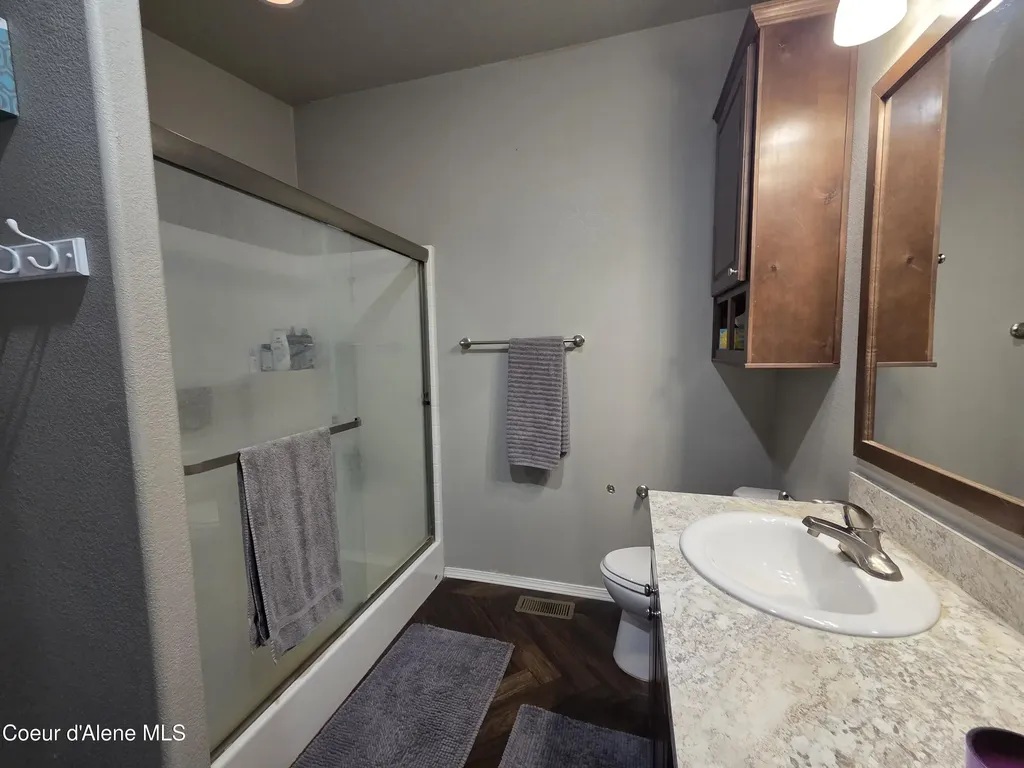 32734 N 10th Avenue Spirit Lake ID 83869