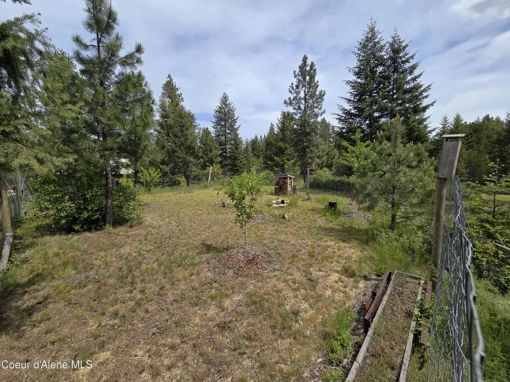 32734 N 10th Avenue Spirit Lake ID 83869