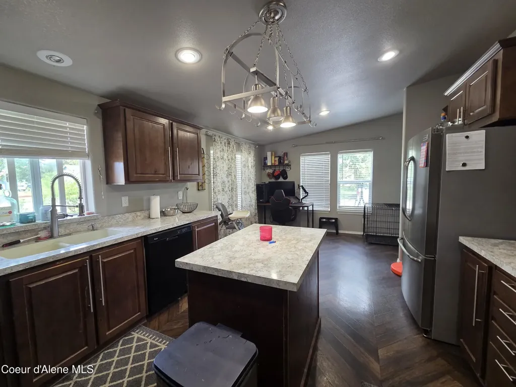 32734 N 10th Avenue Spirit Lake ID 83869