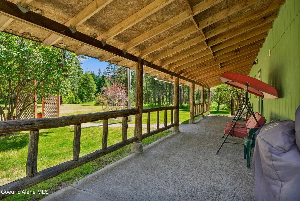24805 N Cedar Mountain Road Athol ID 83801