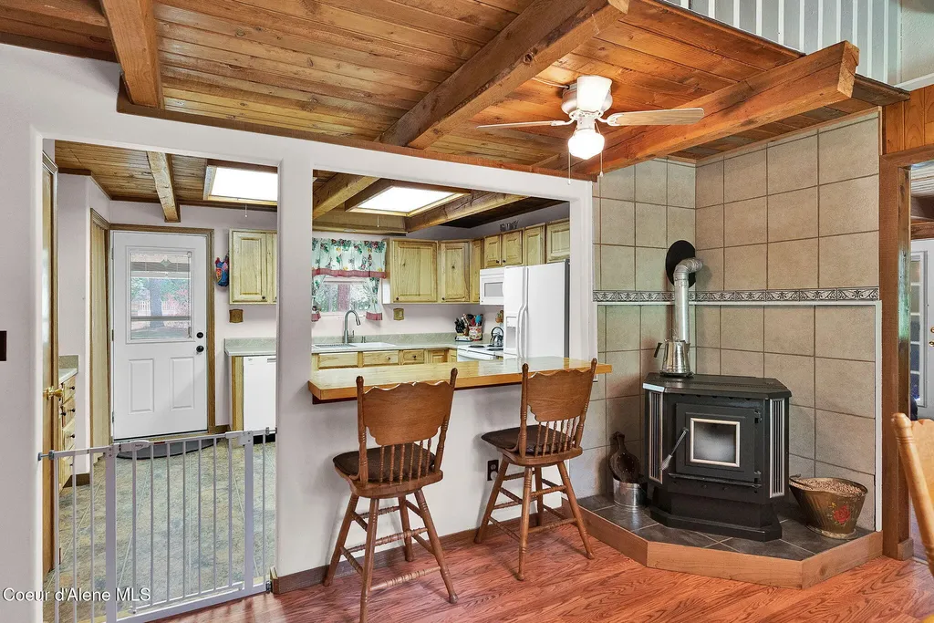24805 N Cedar Mountain Road Athol ID 83801