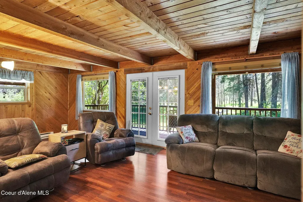 24805 N Cedar Mountain Road Athol ID 83801