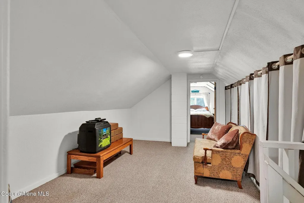 24805 N Cedar Mountain Road Athol ID 83801