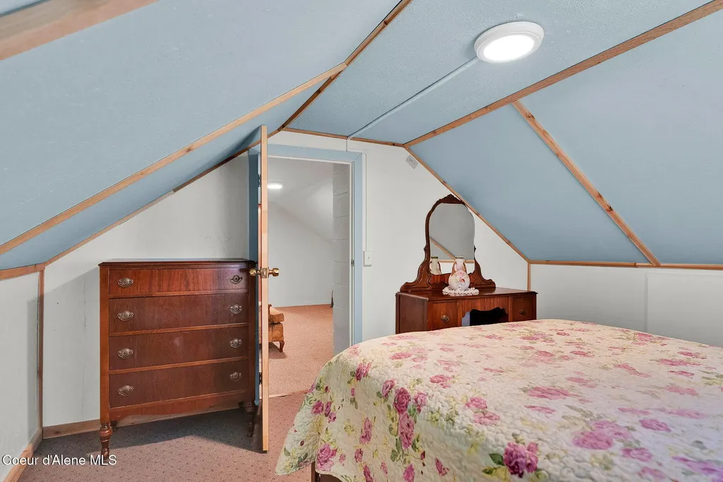 24805 N Cedar Mountain Road Athol ID 83801
