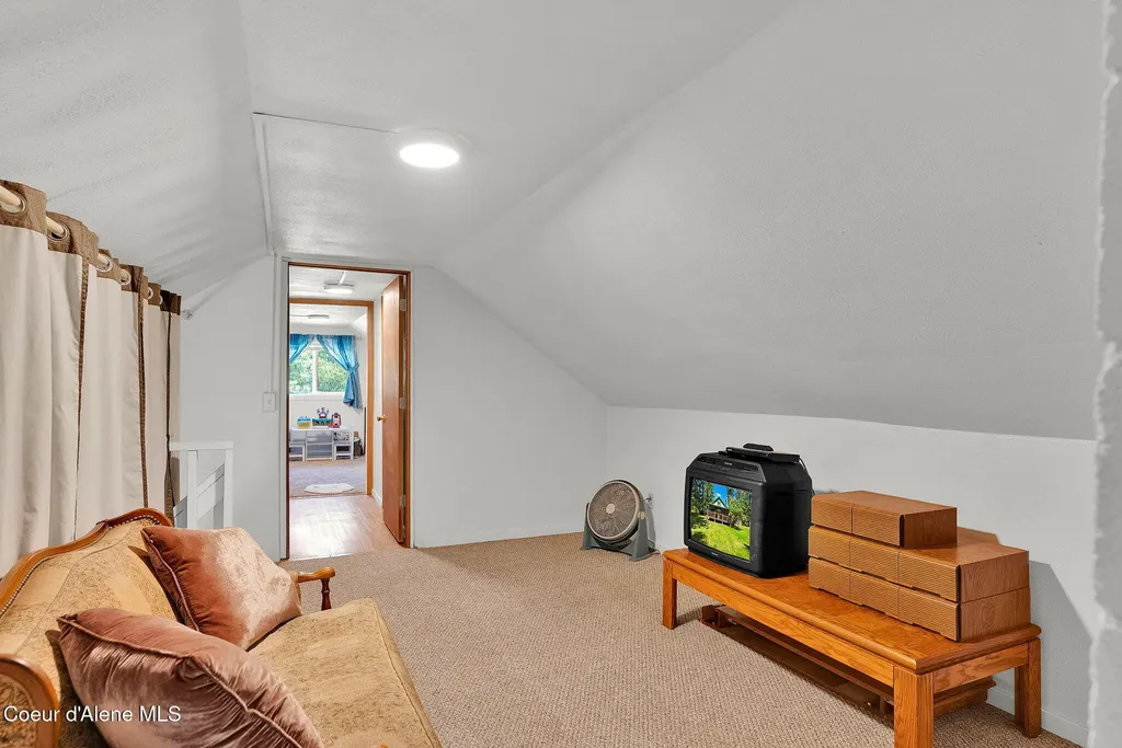 24805 N Cedar Mountain Road Athol ID 83801