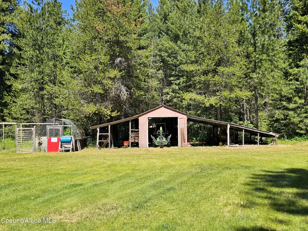24805 N Cedar Mountain Road Athol ID 83801
