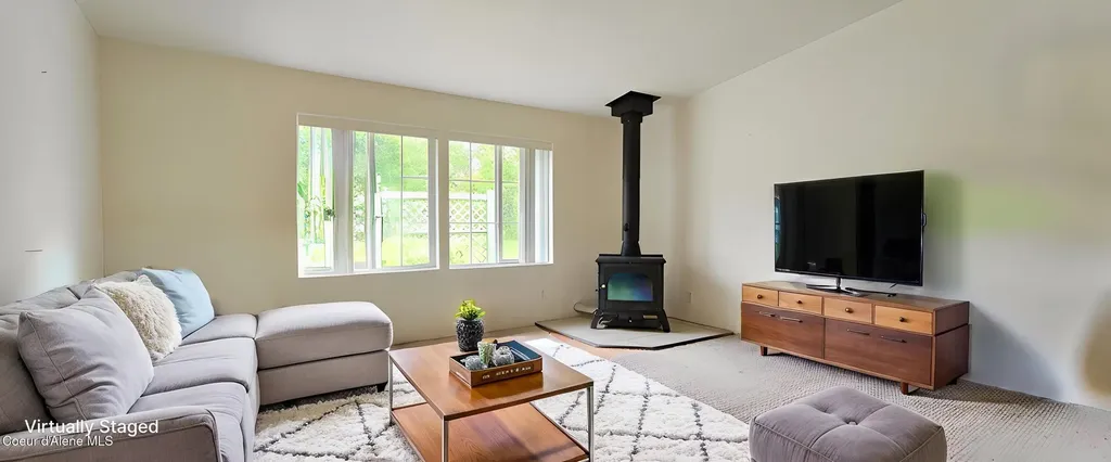 392 Shingle Mill Loop Bonners Ferry ID 83805