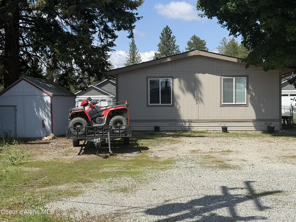 5405 E Grove Avenue Athol ID 83801