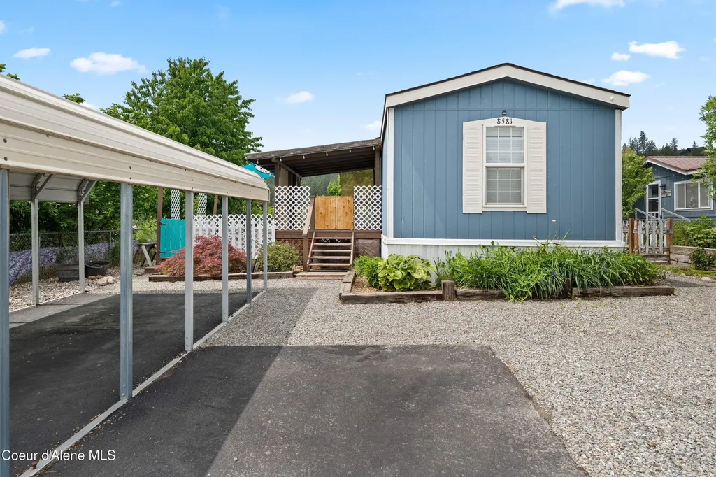 8581 N Angelica Lane Post Falls ID 83854
