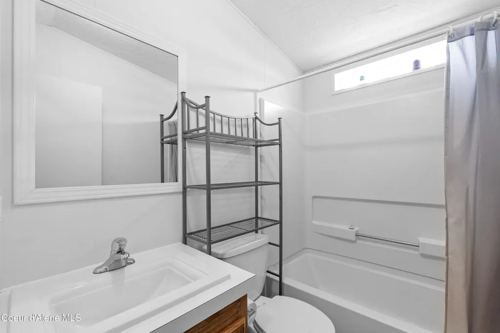 8581 N Angelica Lane Post Falls ID 83854