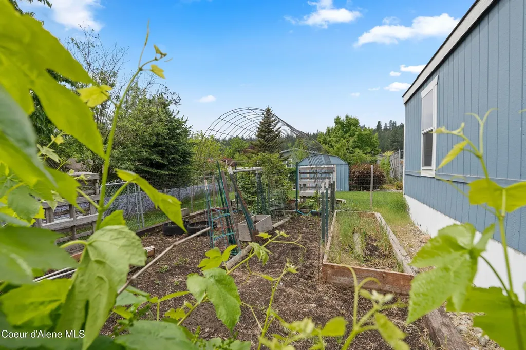 8581 N Angelica Lane Post Falls ID 83854