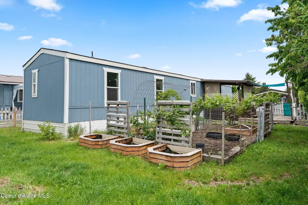 8581 N Angelica Lane Post Falls ID 83854