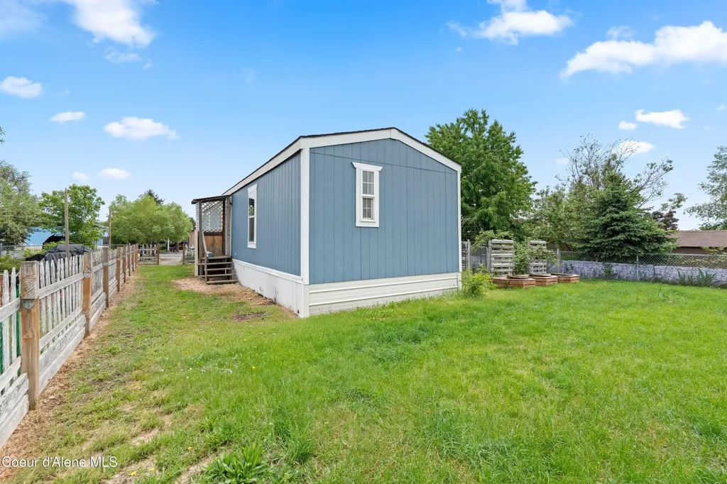 8581 N Angelica Lane Post Falls ID 83854